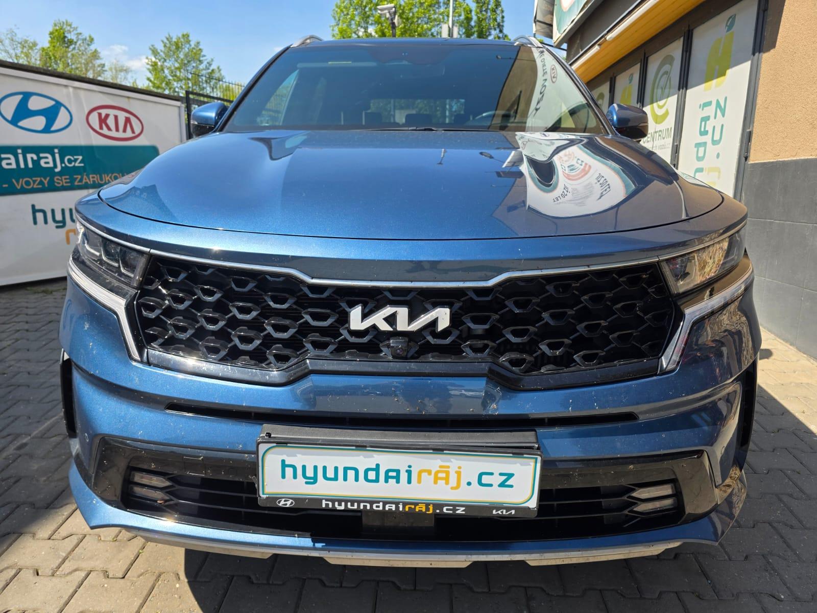 Kia Sorento 2.2-MAX.VÝBAVA-ZÁRUKA-NÍZKÉ KM