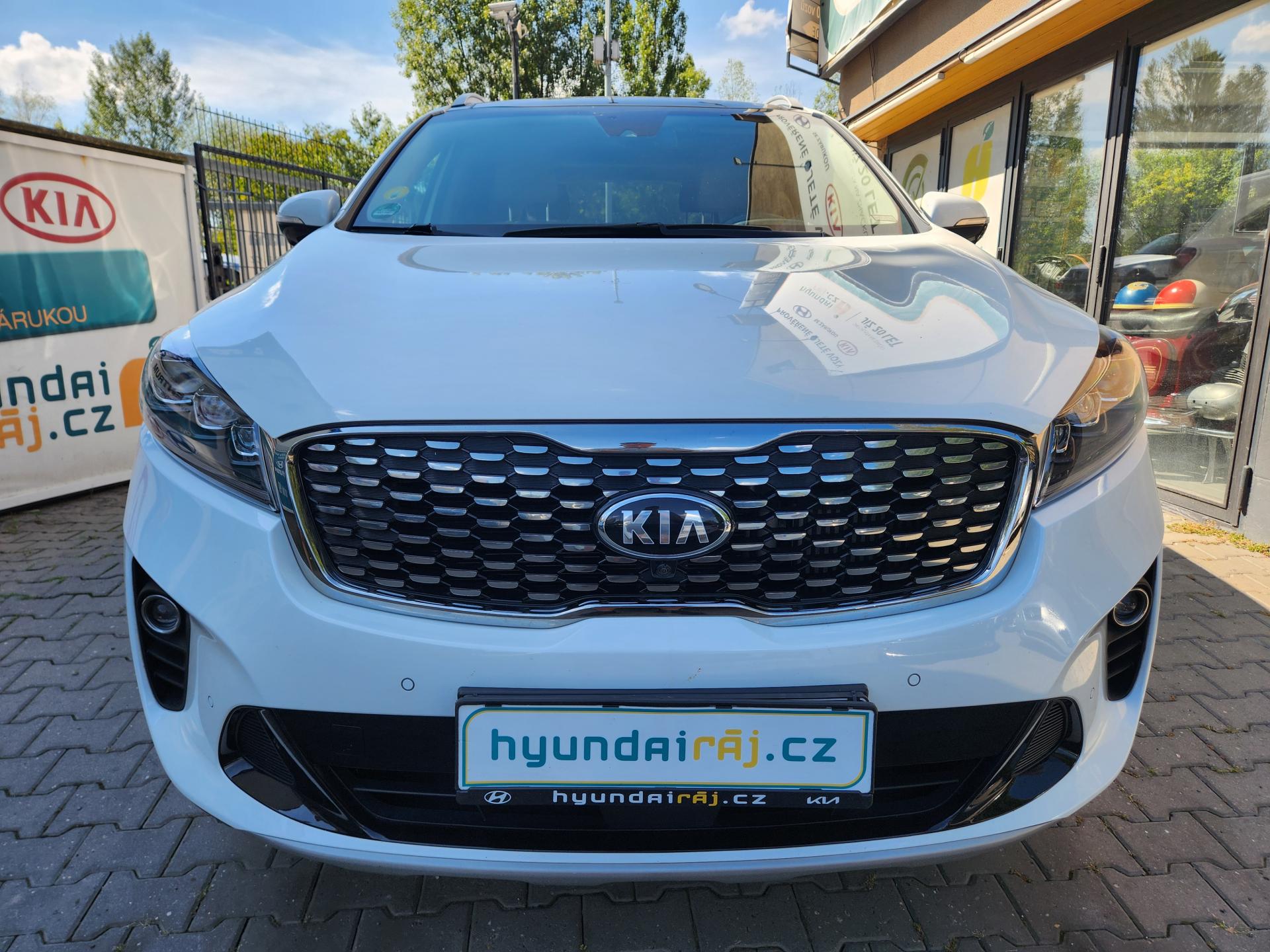 Kia Sorento 2.2-PANORAMA-V ZÁRUCE-TOP STAV