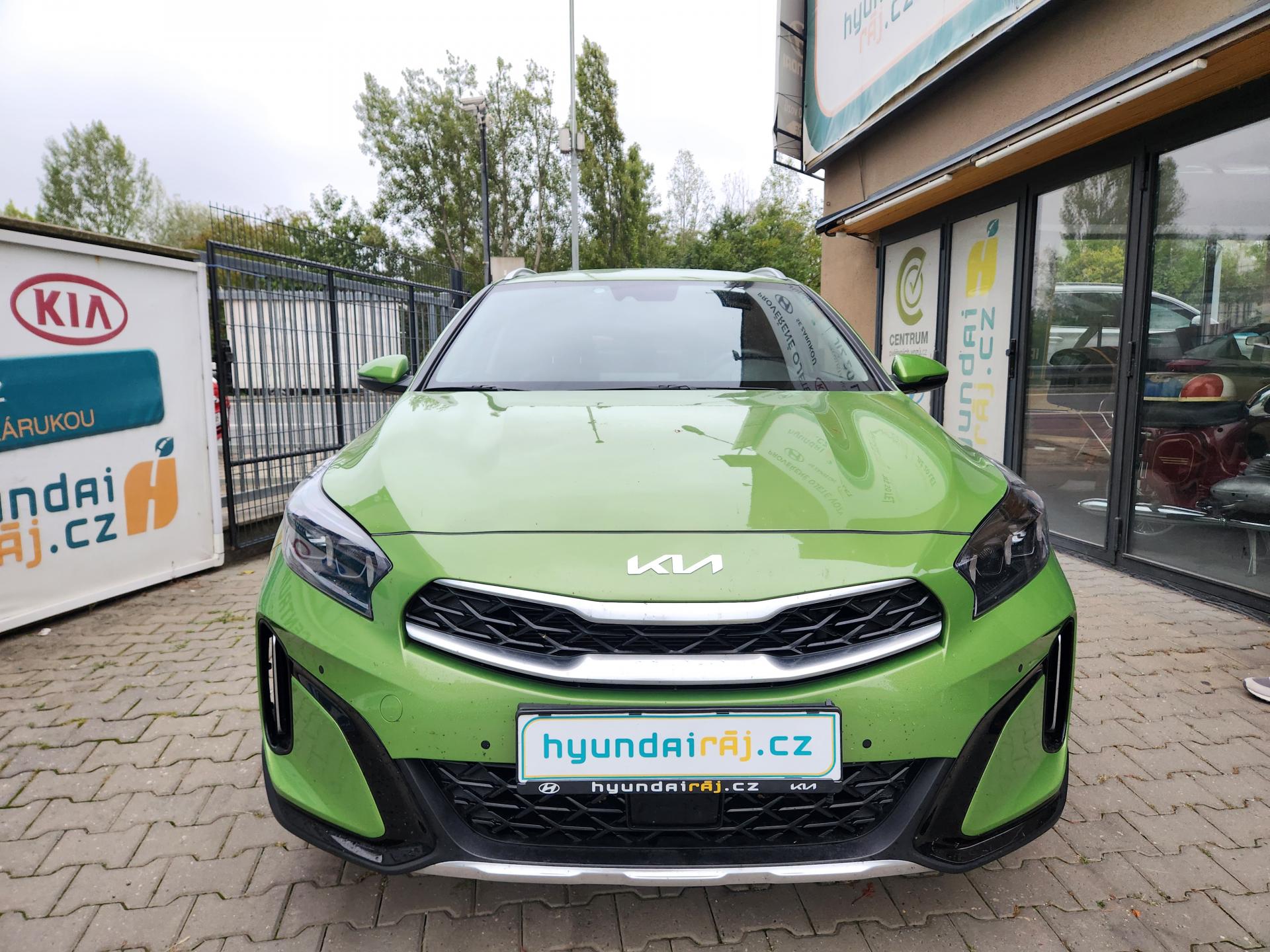 Kia XCeed 1.5-V ZÁRUCE-NAVI-TEMPOMAT