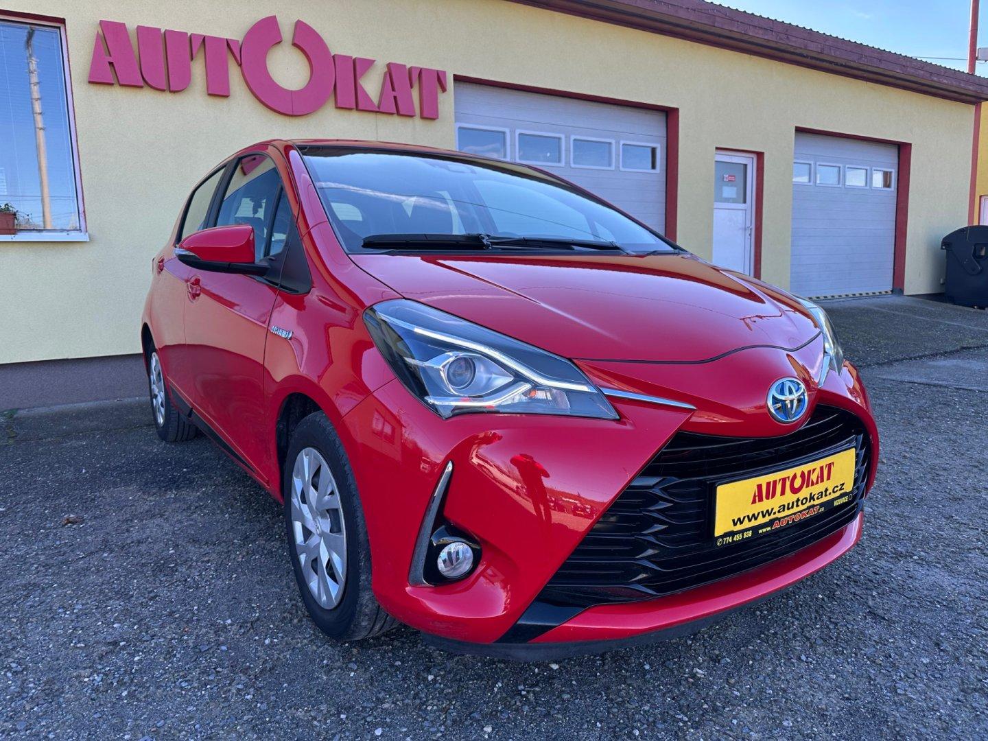 Toyota Yaris 1.5 Hybrid 1Maj/Kamera/Navi