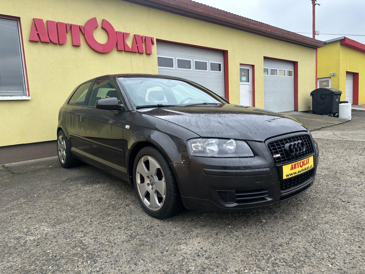 Audi A3 1.8 TFSI 118kW S-line/Bi-xenon