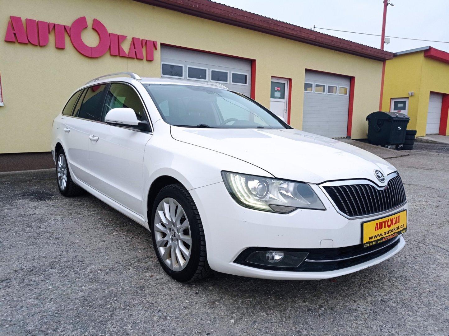 Škoda Superb 1.8 TSi 118kW/DSG/CZ/Výhřev