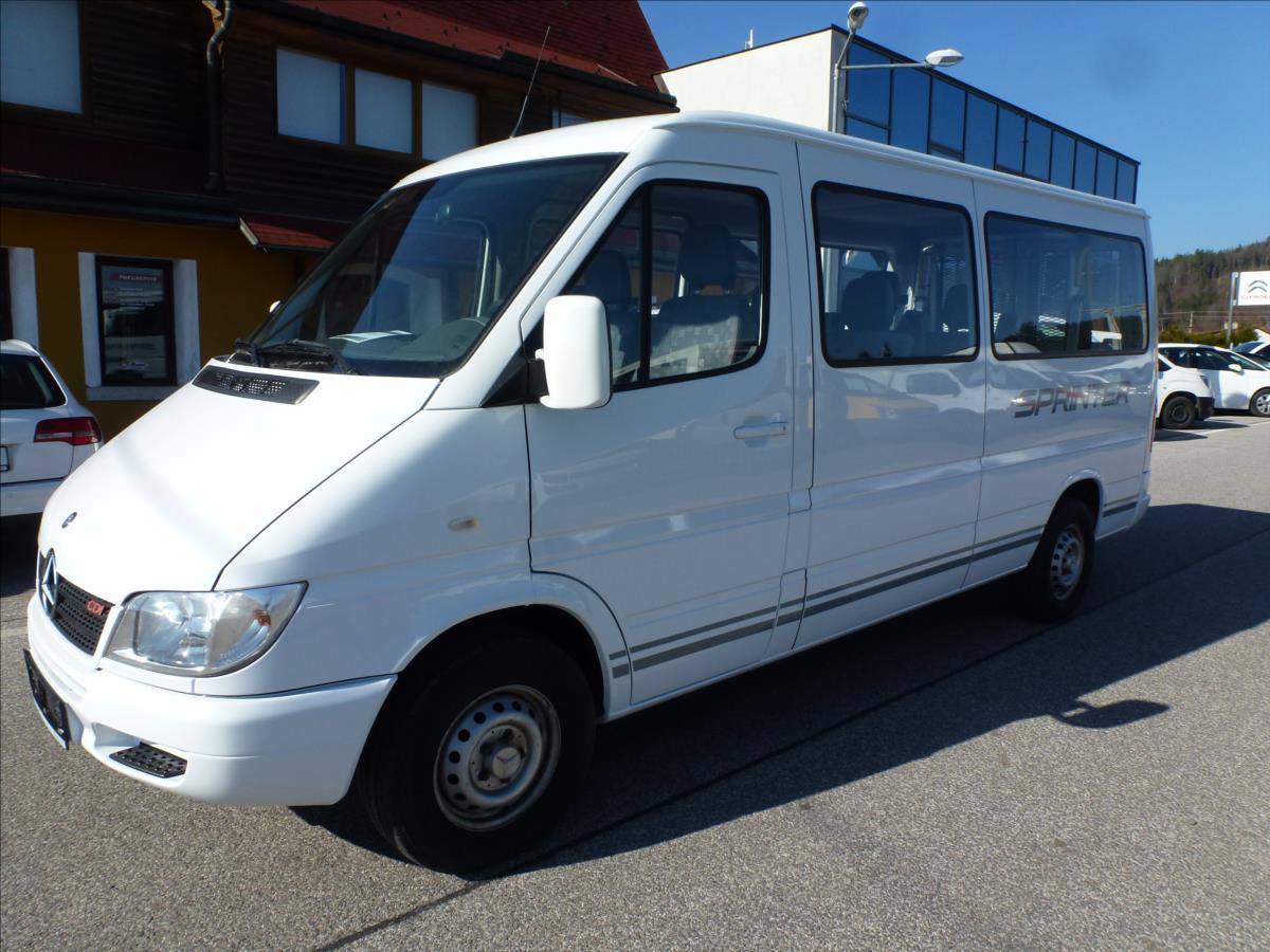 Mercedes-Benz Sprinter 2,2 DCI minibus 9 míst+INVALID
