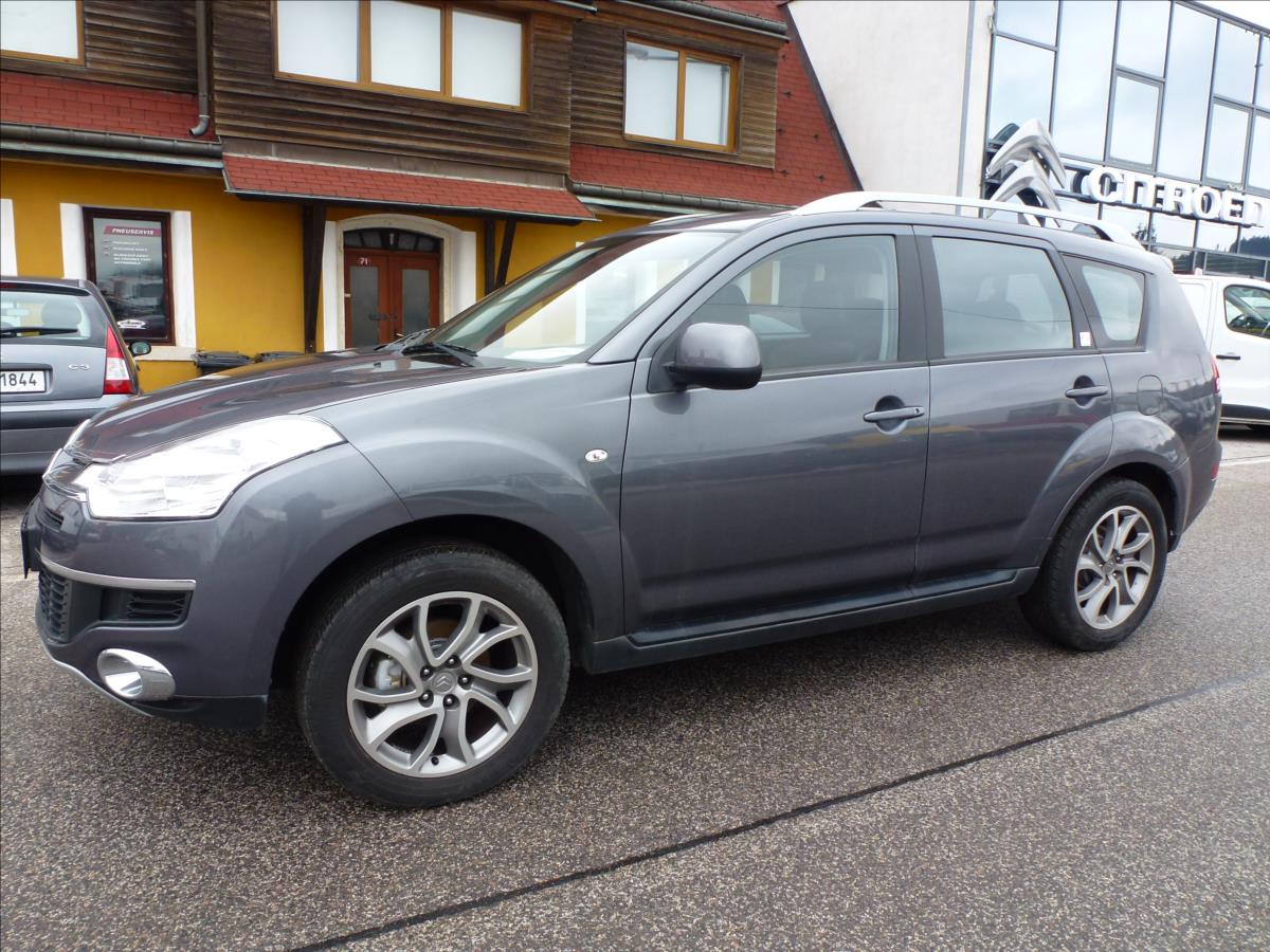 Citroën C-Crosser 2,2 HDi SX 7míst