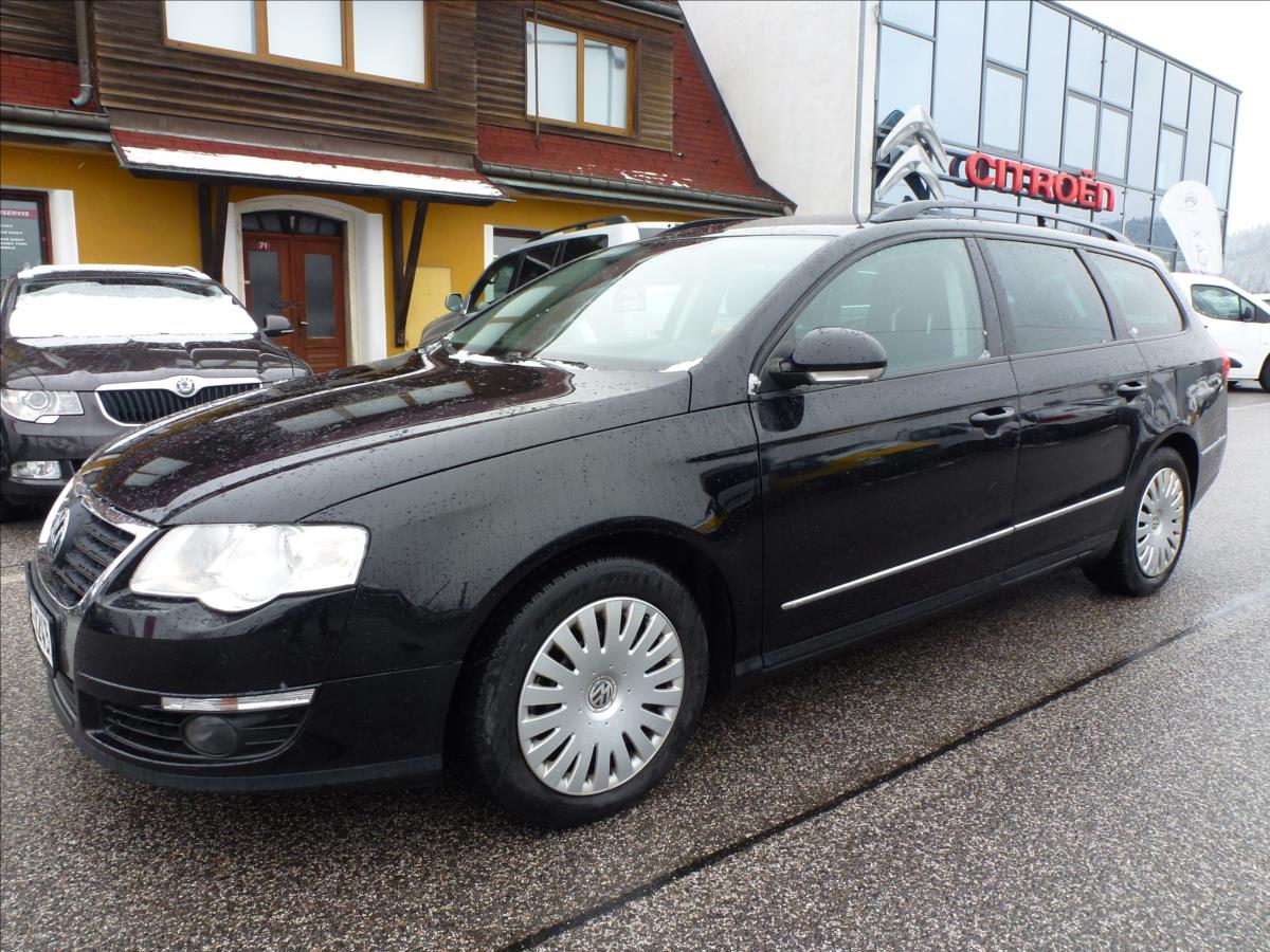 Volkswagen Passat 2,0 TDI NOVÁ STK !!! SPORTLIN