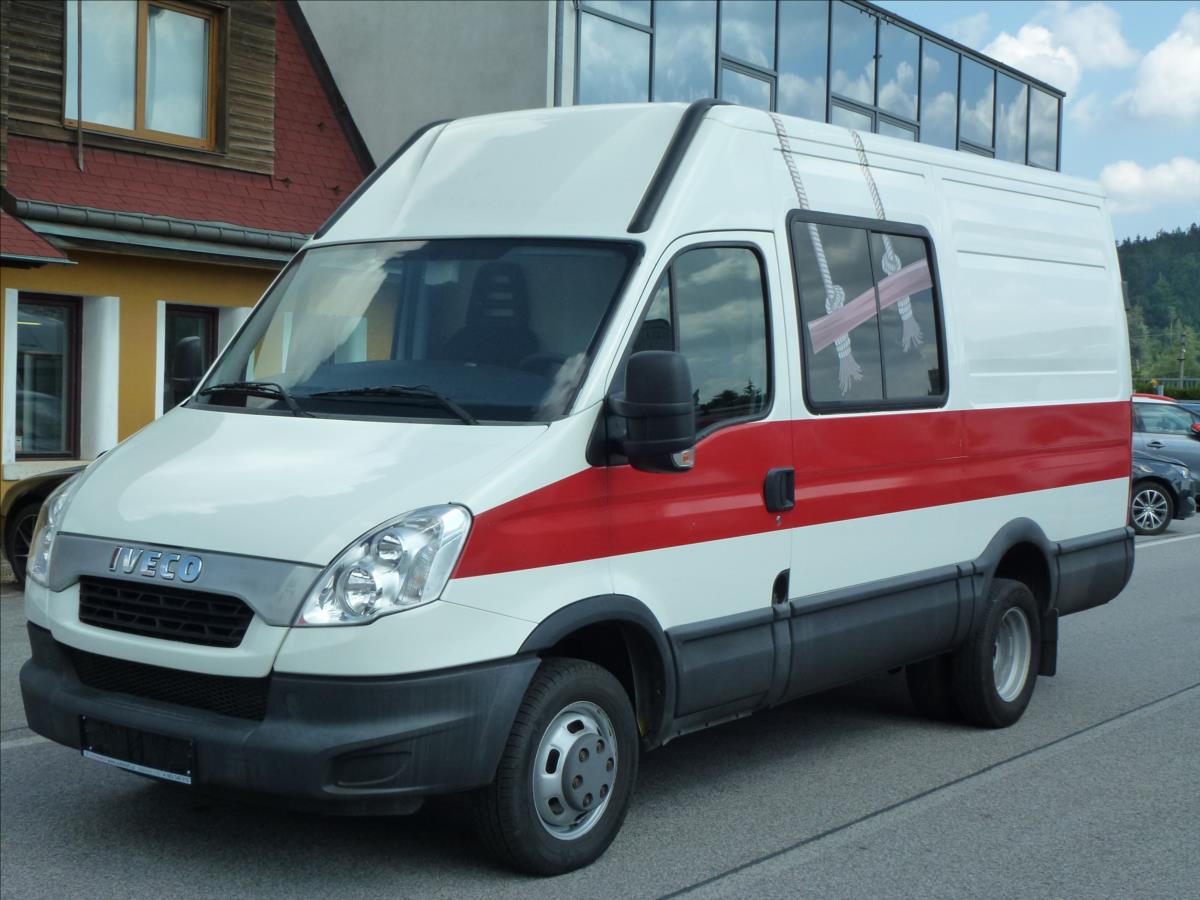 Iveco Daily 3,0 HPT Měchy, Kamera,Tažné za