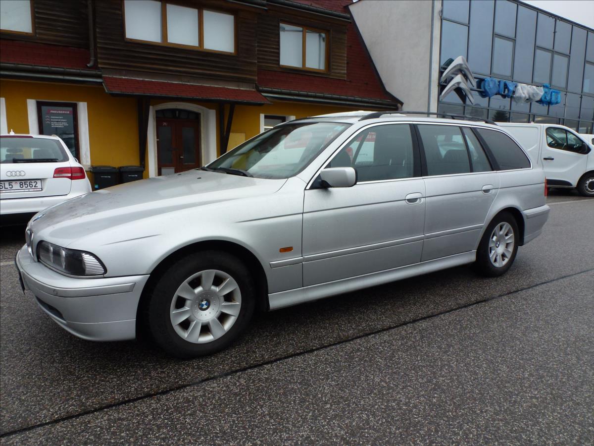 BMW Řada 5 2,2 i E39 520i TOURING,