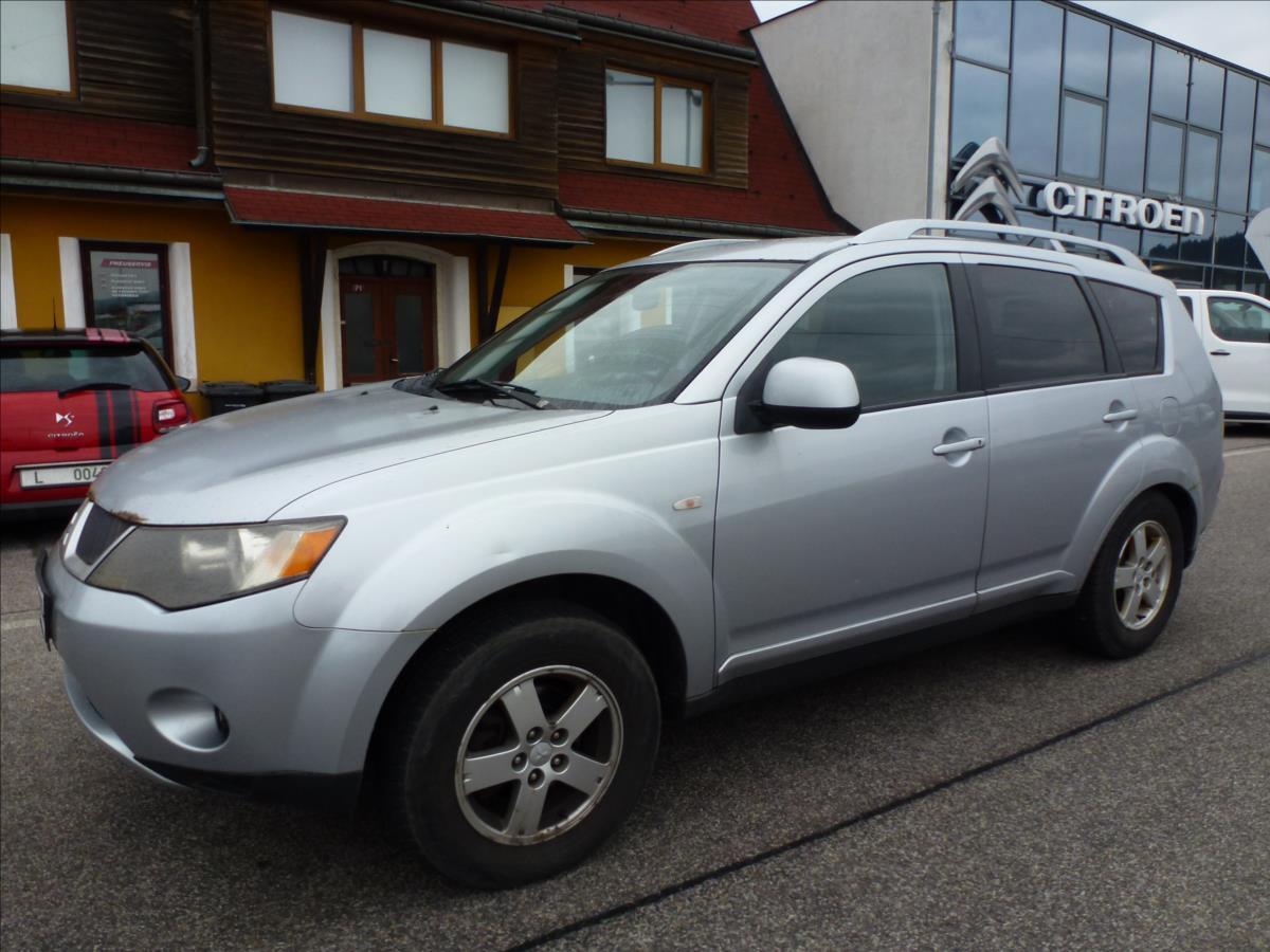 Mitsubishi Outlander 2,0 Di-D 103KW (VW) 4x4