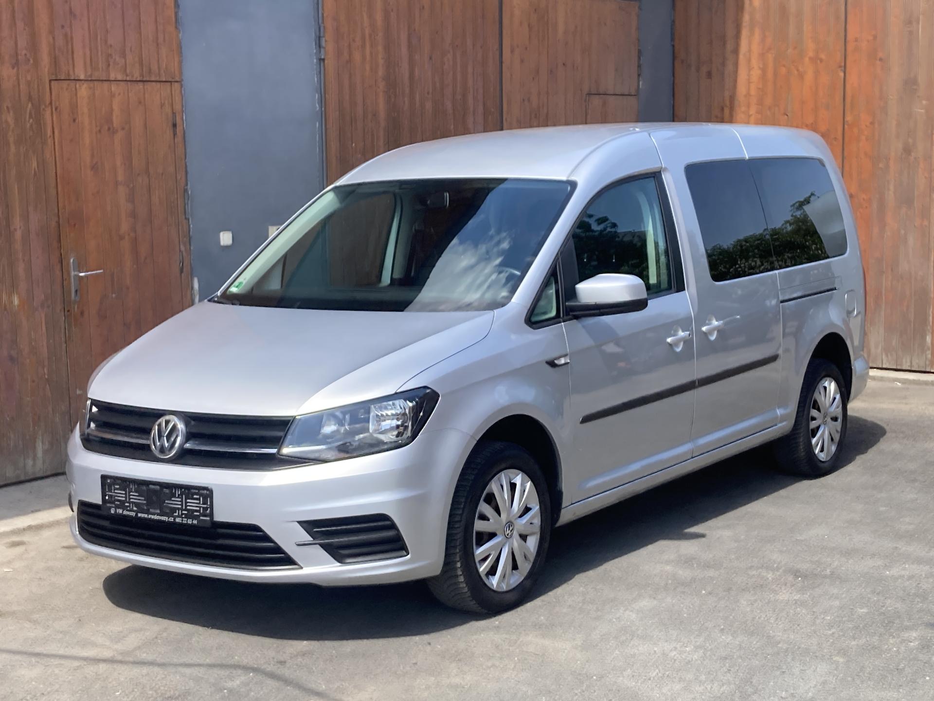 Volkswagen Caddy MAXI 2,0TDi 7 míst záruka km