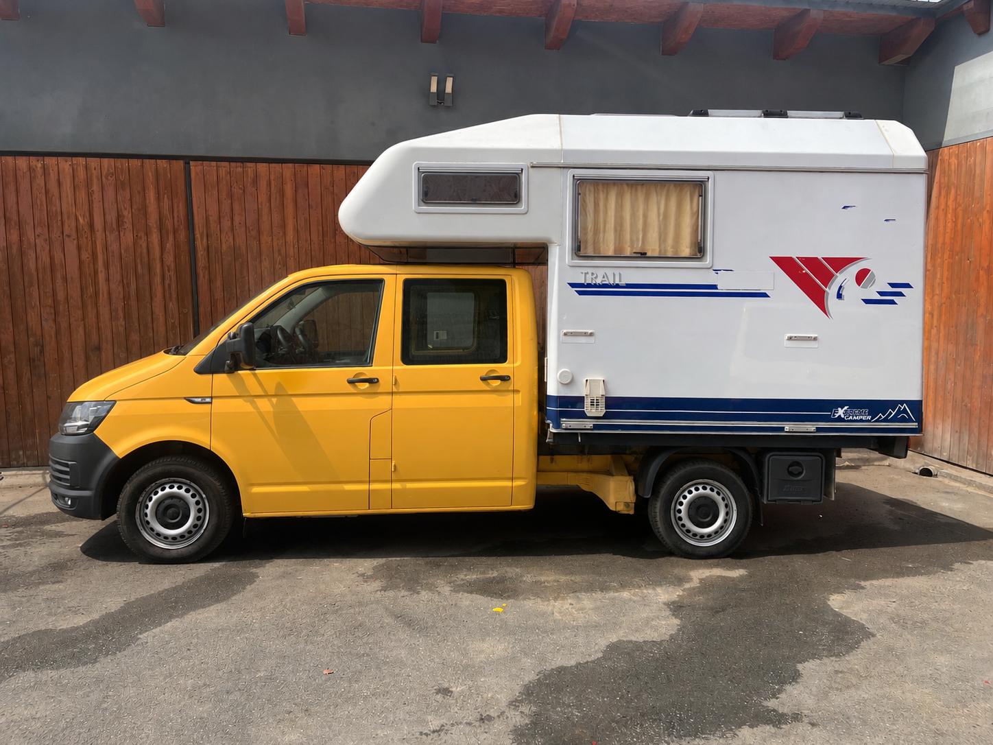 Volkswagen T6 2.0TDi DOKA 6míst - DPH