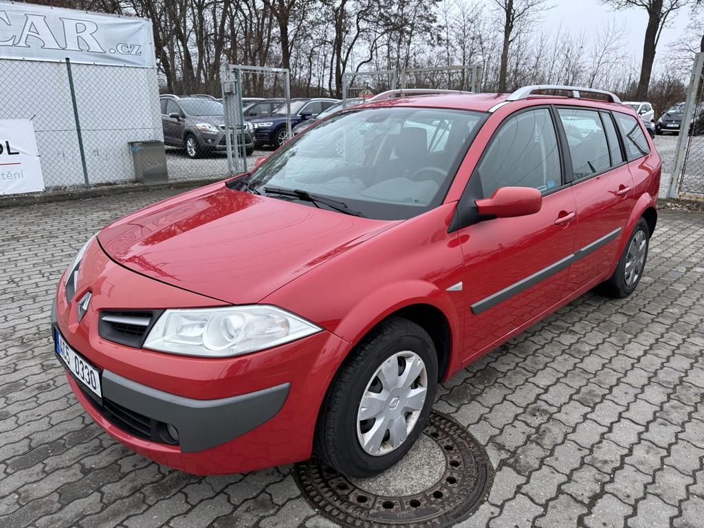 Renault Mégane 1.6i 82 kW ČR, 1 maj. servis.