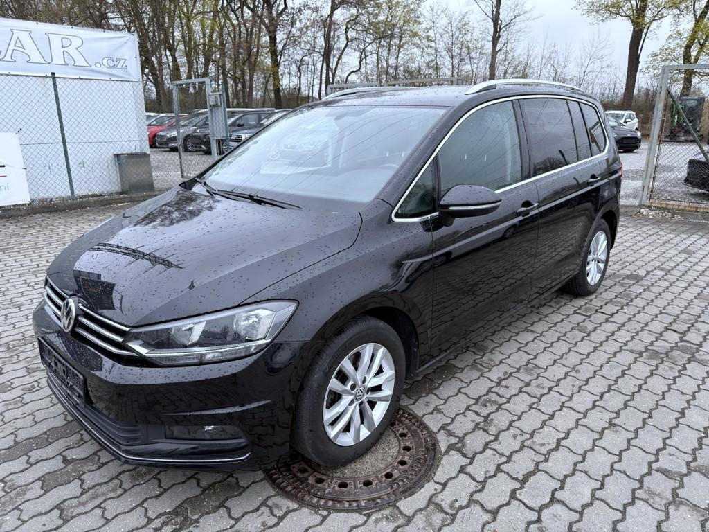 Volkswagen Touran 1.2 TSI 81 kW 7 míst, navi.