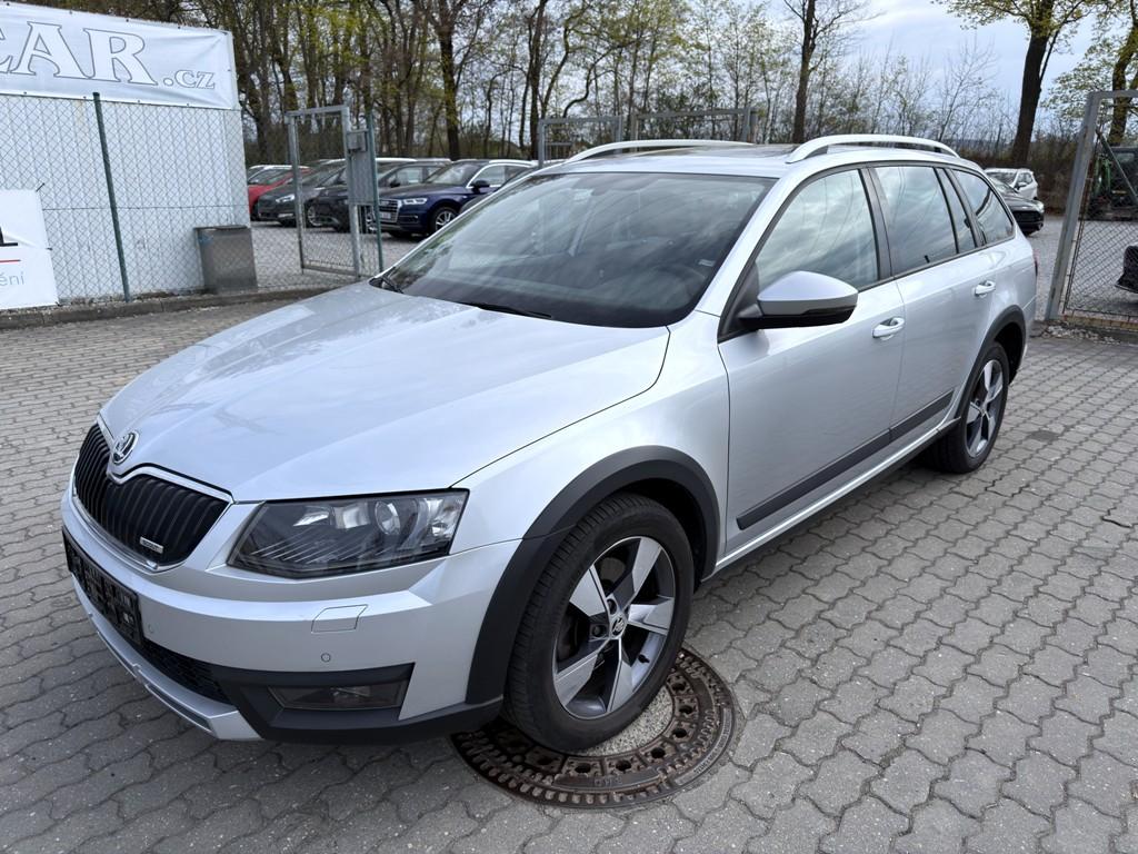 Škoda Octavia Scout 2.0 TDI 4x4, DSG servis.