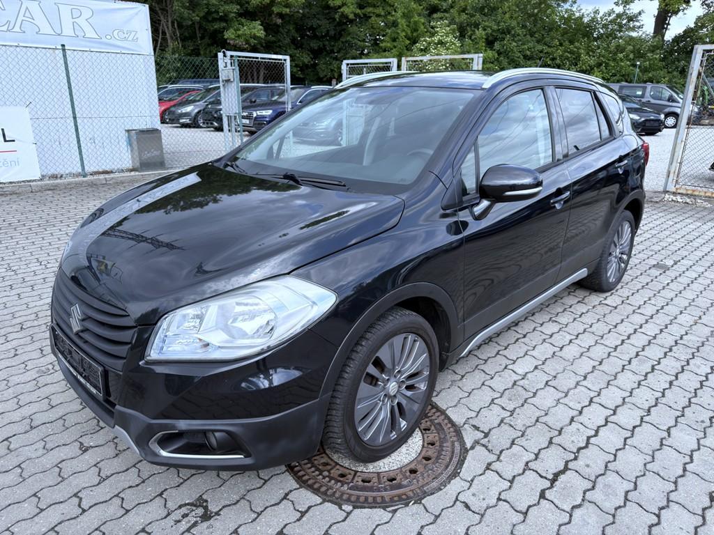 Suzuki SX4 S-Cross 1.6i 88 kW navi. tažné zař.