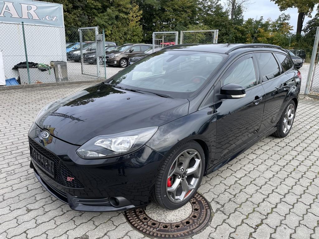 Ford Focus ST 2.0 EB 184 kW serviska