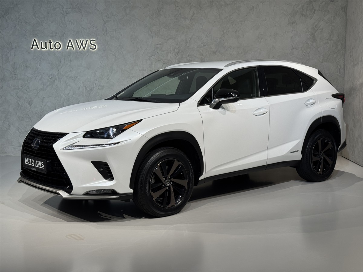 Lexus NX 300h 2,5 Hybrid Luxury LED Assist