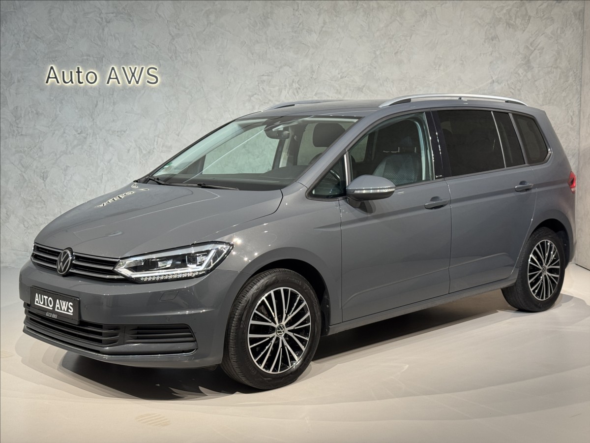 Volkswagen Touran 1,5 TSi DSG Active LED 7-Míst