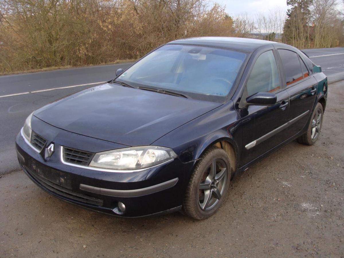 Renault Laguna 1.9 DCi, Servisní kniha