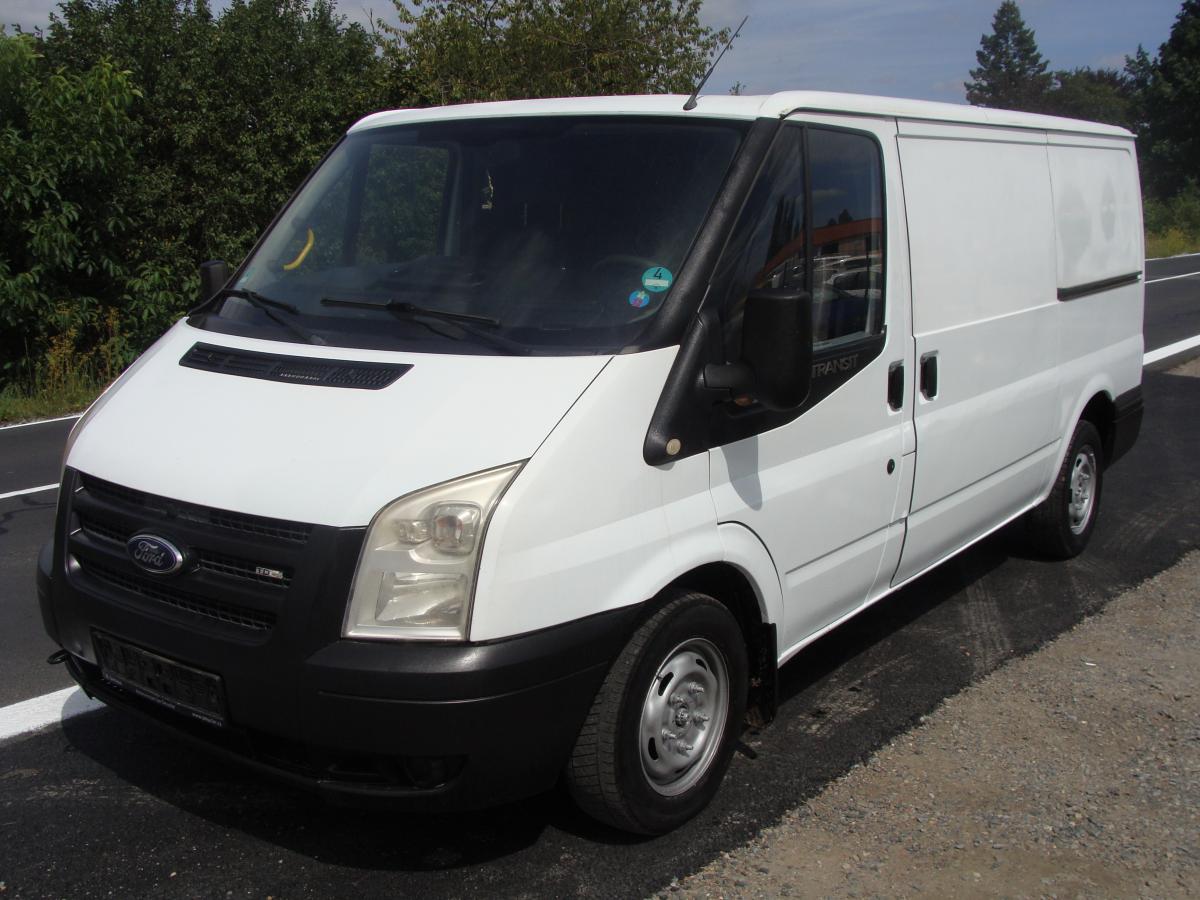 Ford Transit 2.2TDCi,L2H1,2x šoupačky