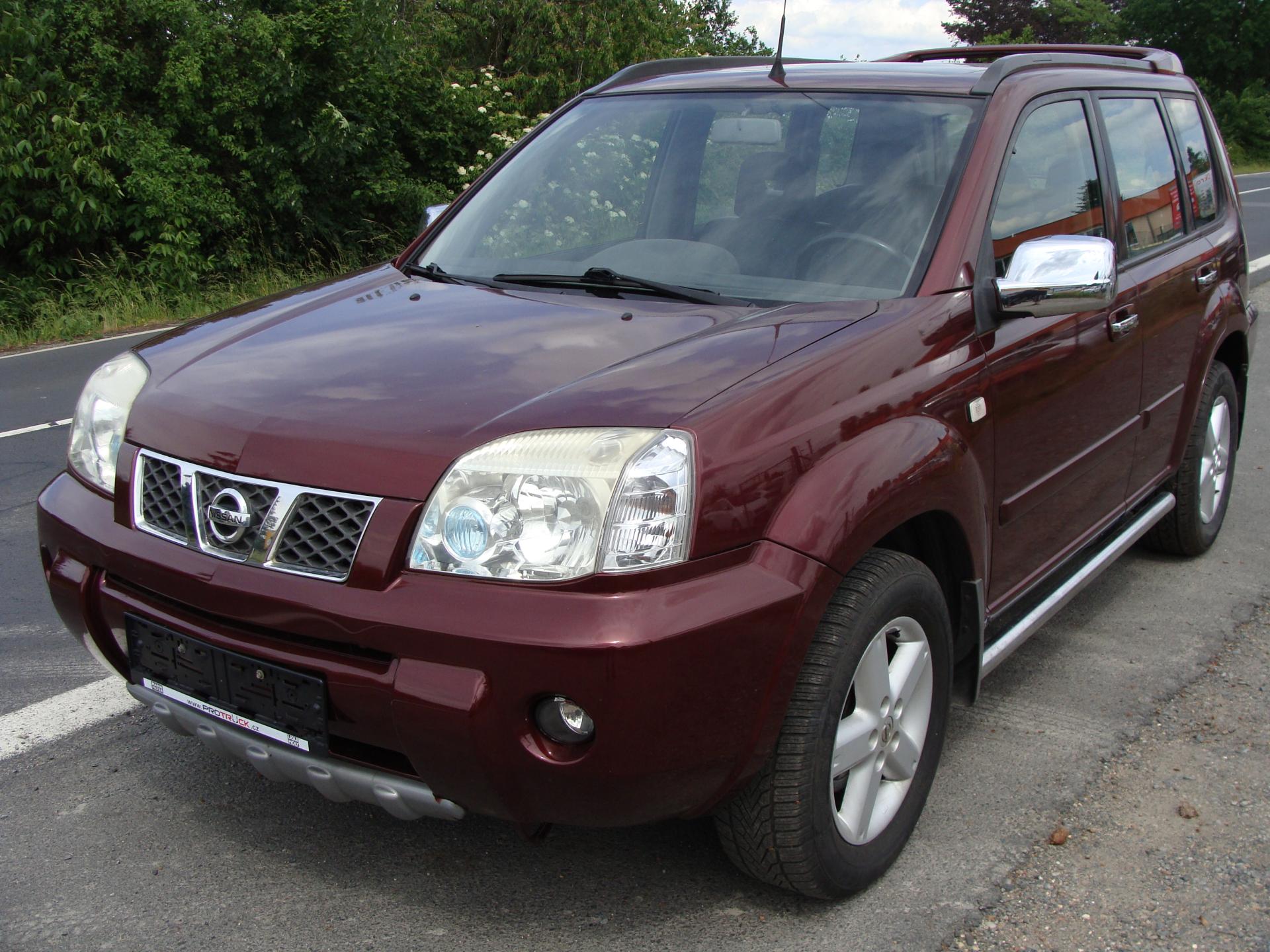 Nissan X-Trail 2.2 DCi, 100 kW, klimatizace