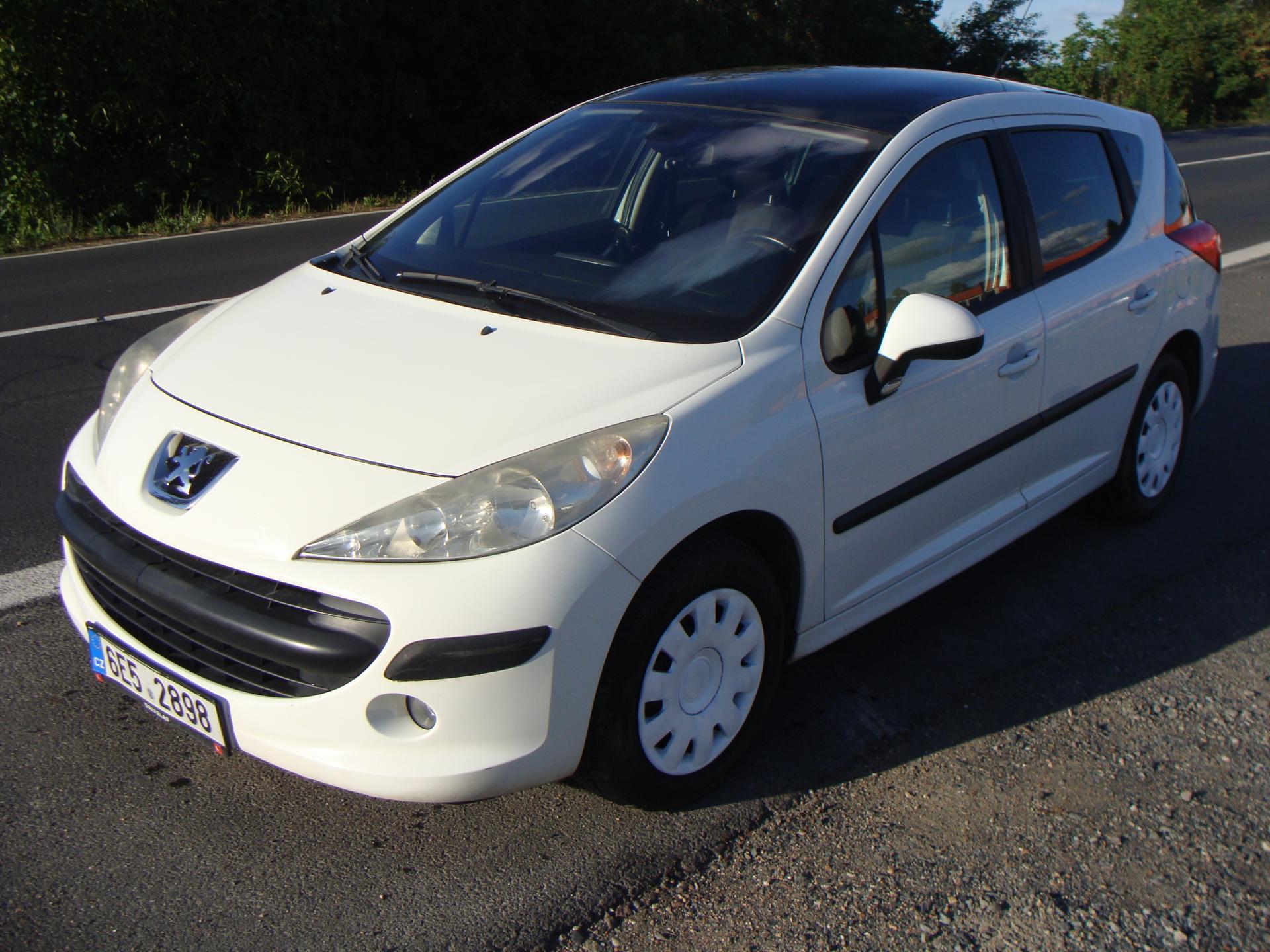 Peugeot 207 1.6i, 88 kW, SW,automat,klima