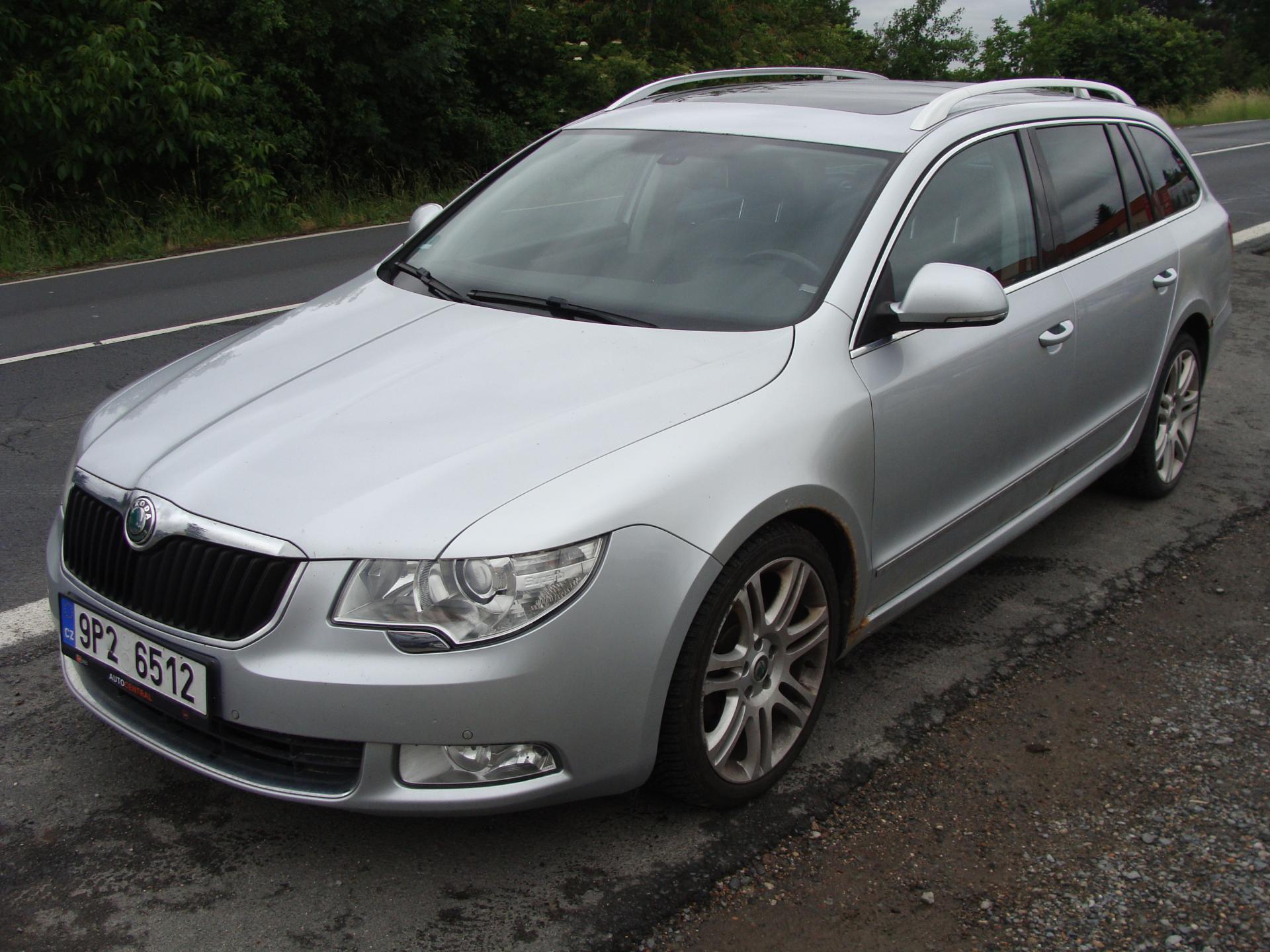 Škoda Superb 2.0 TDi, 125 kW, 4X4, klima