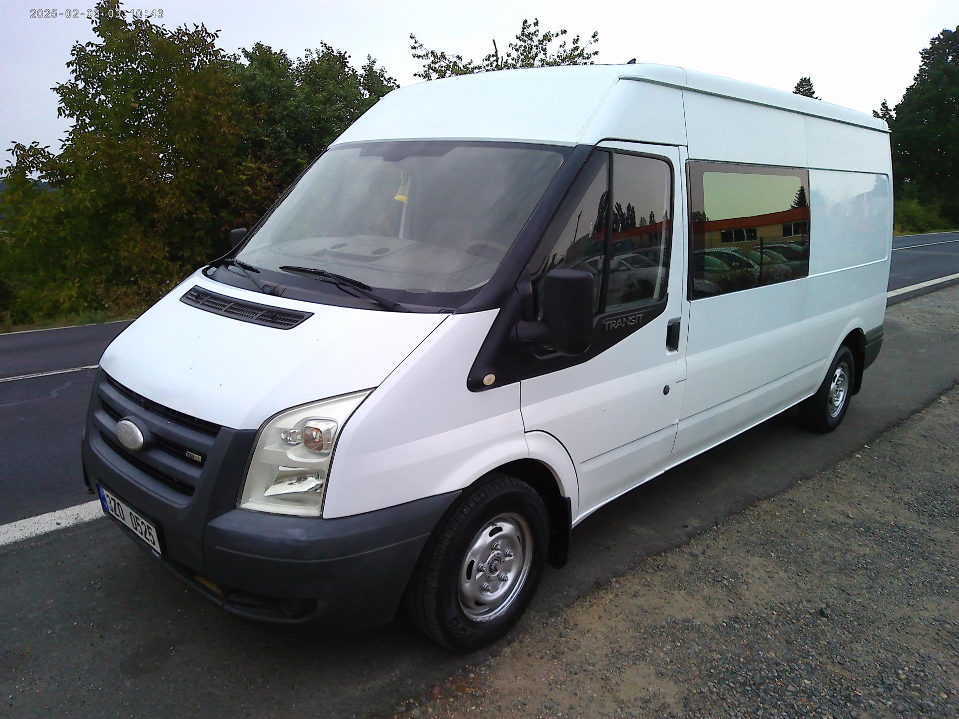 Ford Transit 2.2TDCi, 81 kW, L3H2, 6 míst
