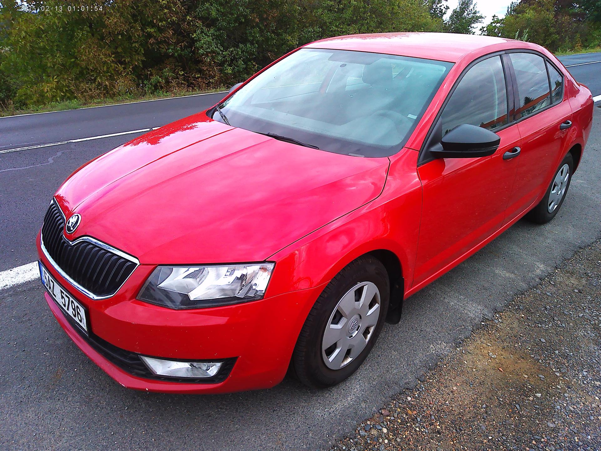 Škoda Octavia 1.6 TDi,66 kW,1.majitel,tažné
