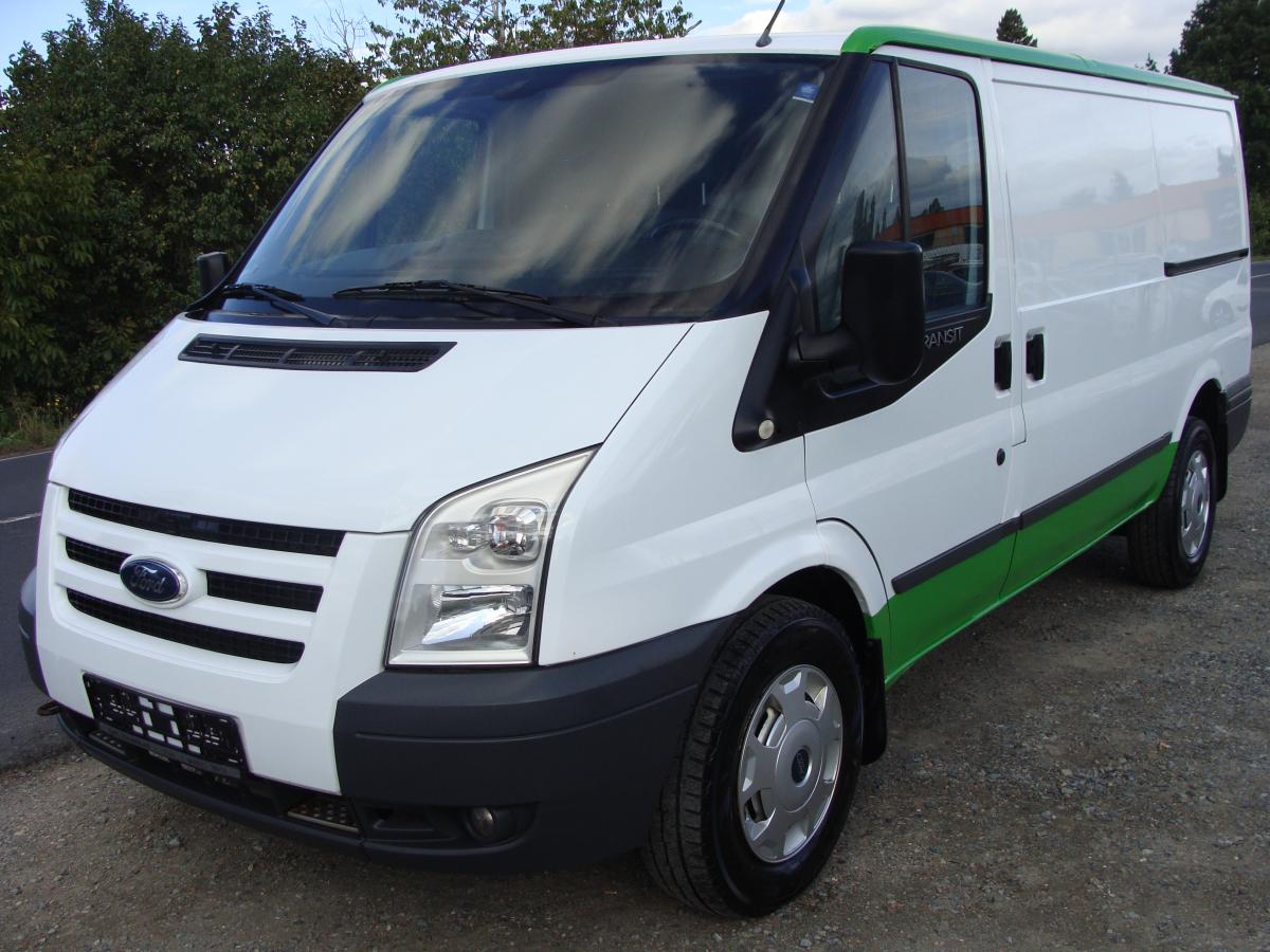 Ford Transit 2.2 TDCi, 2x šoupačky, klima