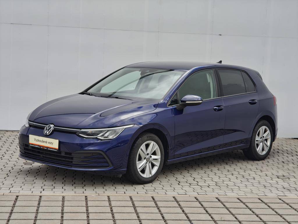 Volkswagen Golf Life 1,0TSi