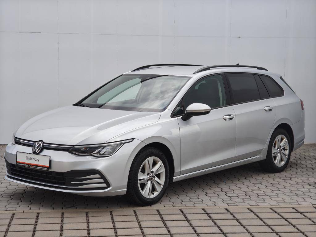 Volkswagen Golf Life 7DSG 1,5 eTSI