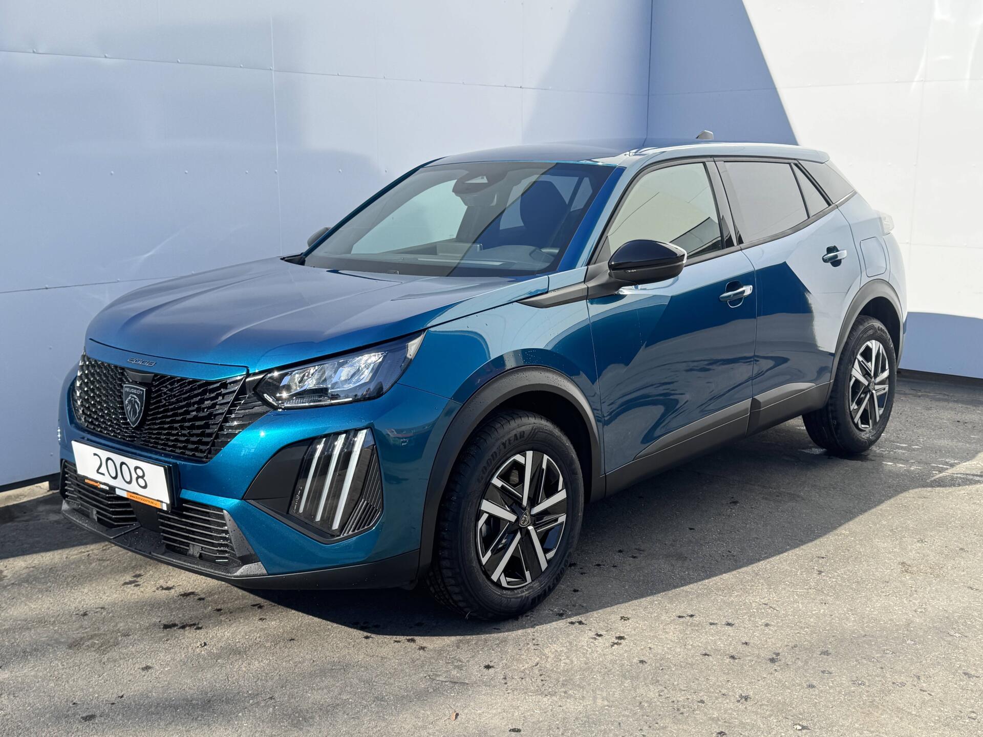 Peugeot 2008 BUSINESS Hybrid 1,2 110 e-DCS