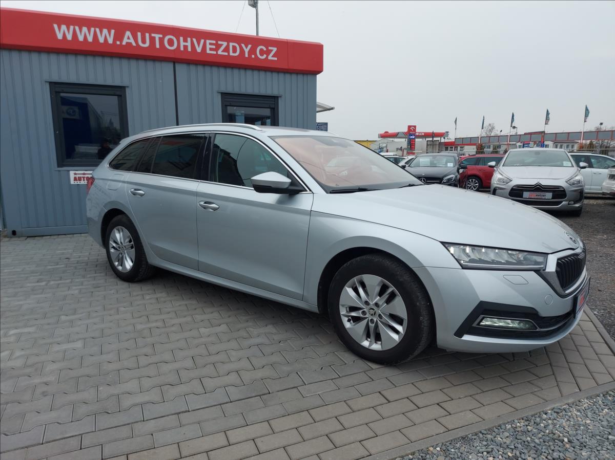 Škoda Octavia 2,0 TDI STYLE FUL LED S.KNIHA
