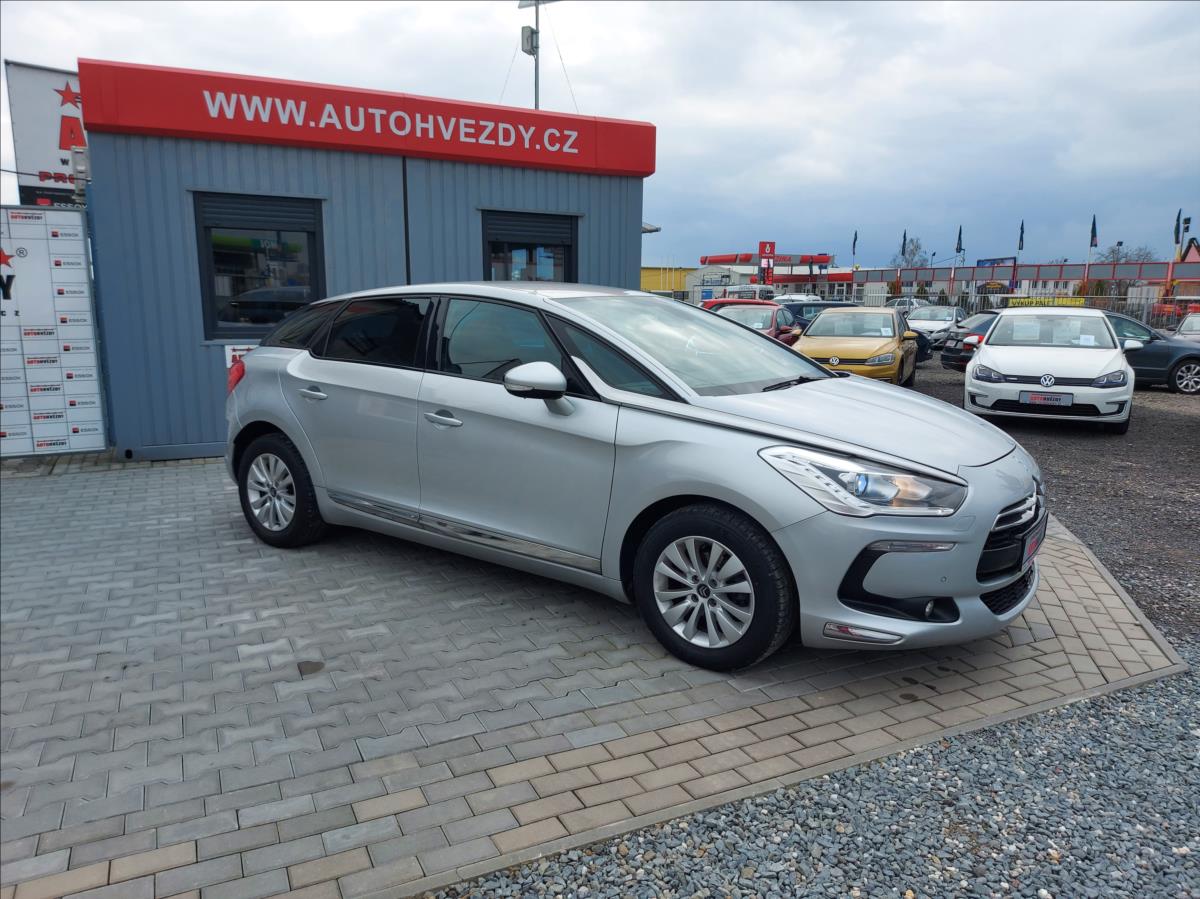 DS Automobiles DS5 1,6 HDI Exclusive S.KNIHA 1.MA