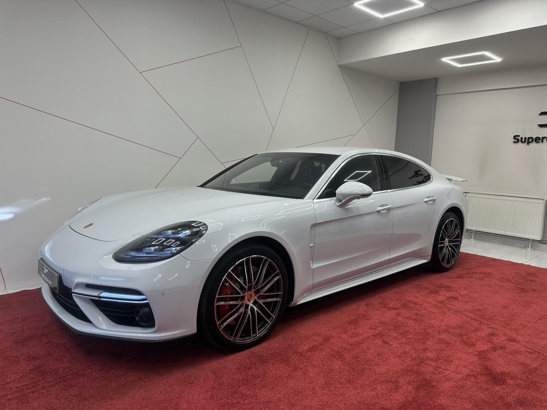 Porsche Panamera Turbo CZ*BOSE*360*ACC*NEZÁVIS.