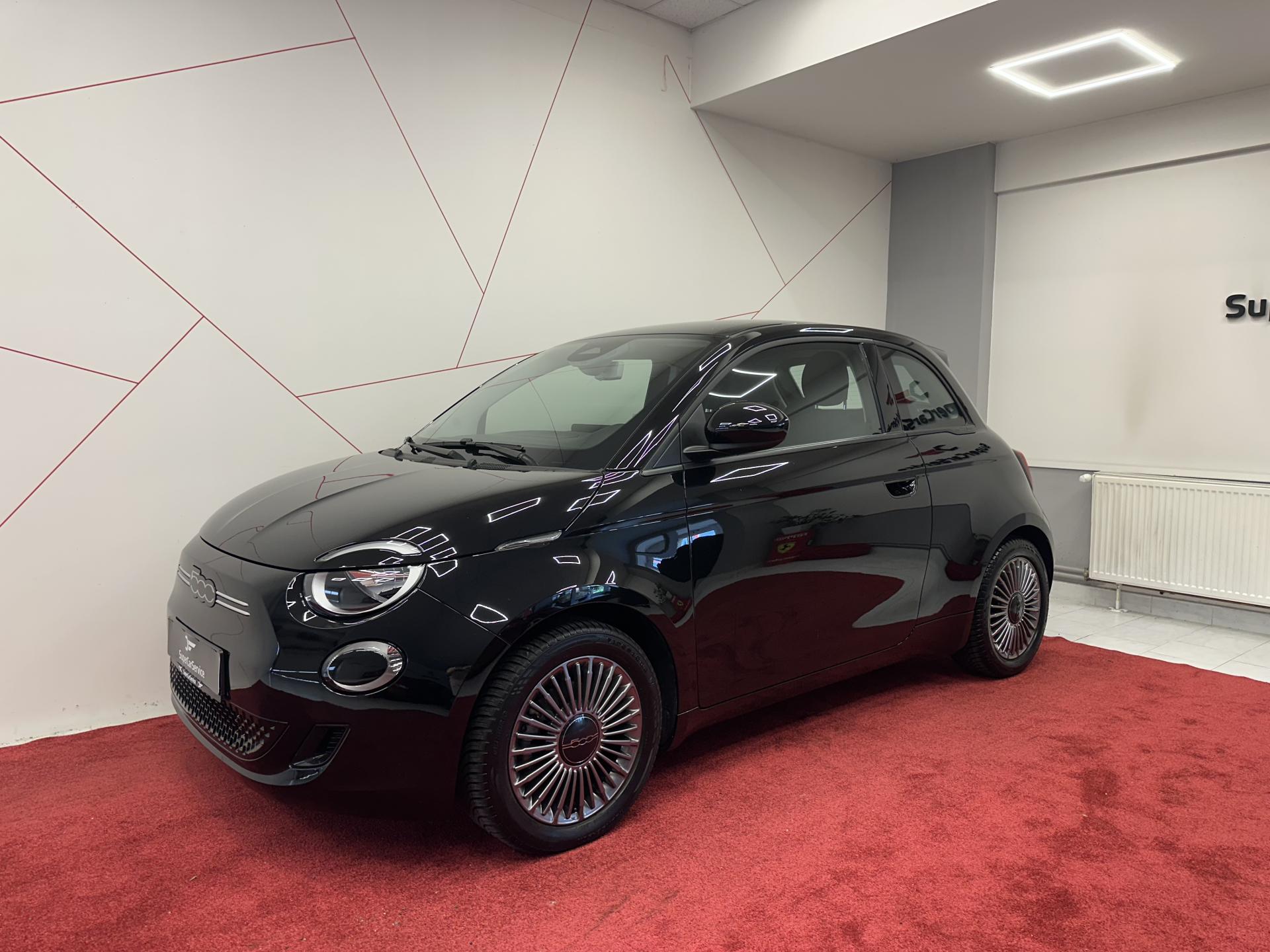 Fiat 500e 500E 3+1*42kwh*KAMERA*DPH