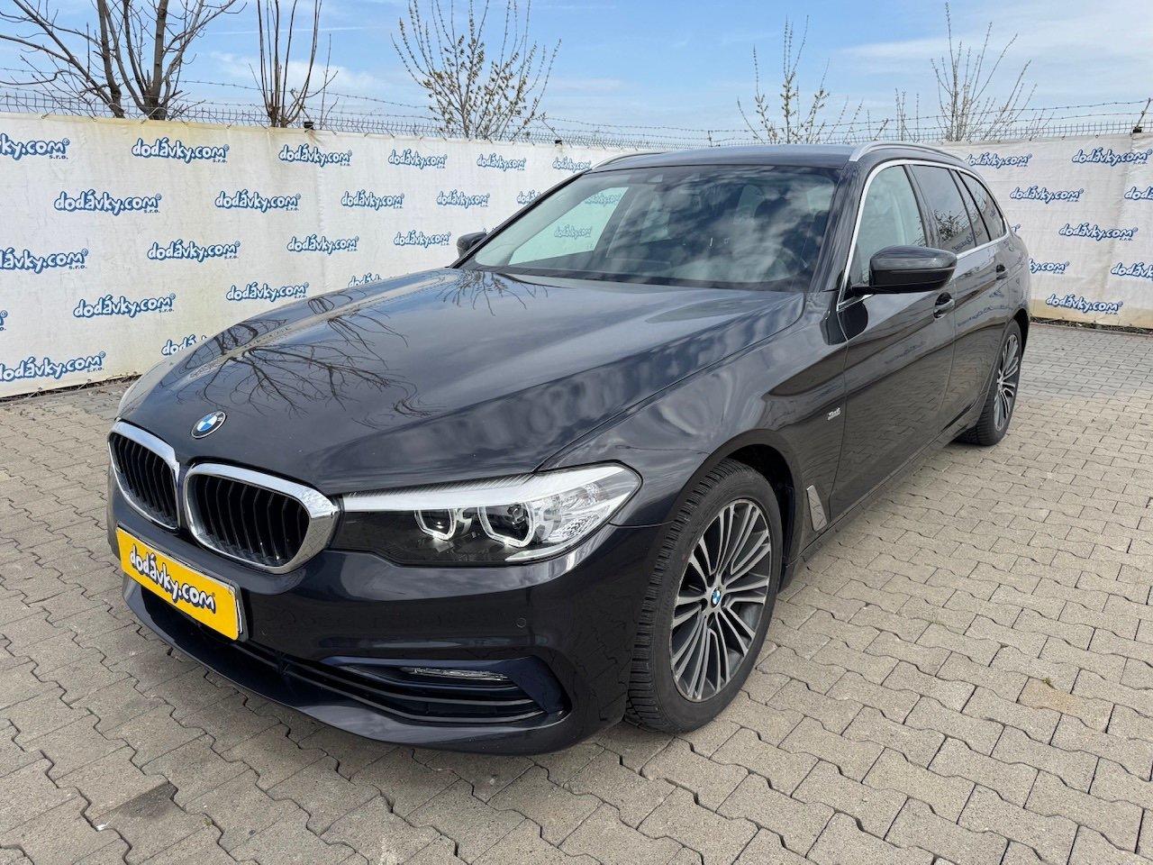 BMW Řada 5 520d xdrive Sportline kombi
