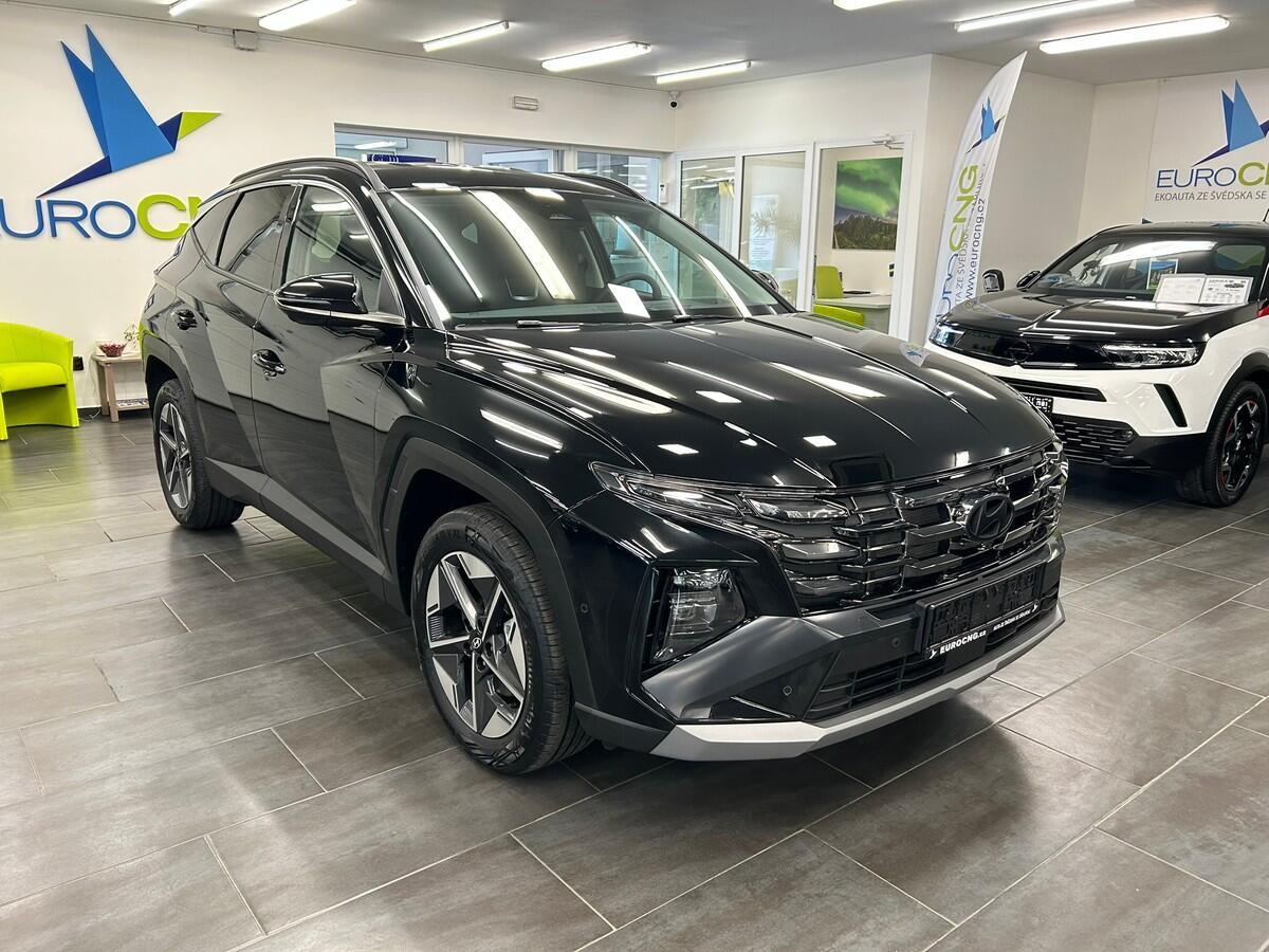 Hyundai Tucson 1.6 T-GDi HEV 4WD PremLux nové
