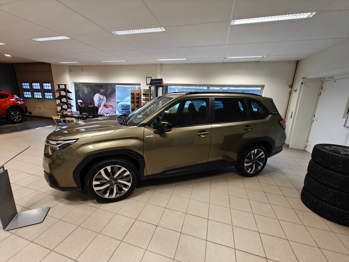 Subaru Forester 2.0 Touring 4x4 2025 nové