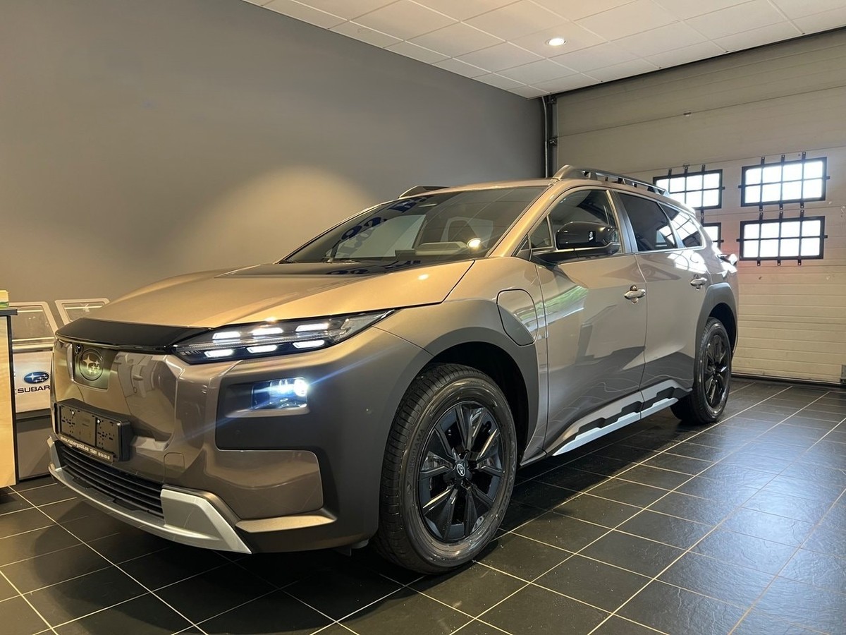 Subaru E-Outback Executive 2026 | 10 let záruka