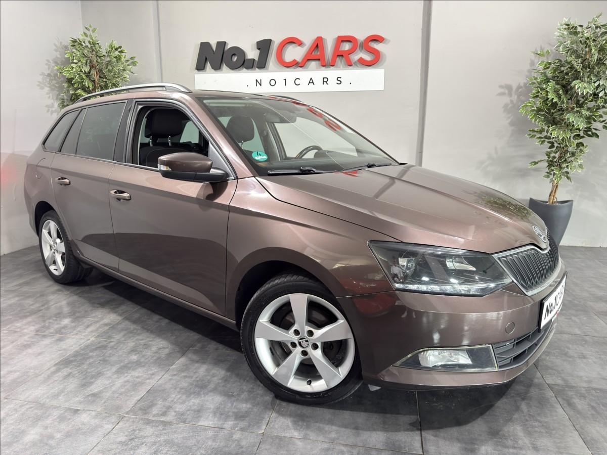 Škoda Fabia 1,2 TSI VÝHŘEV TEMPOMAT
