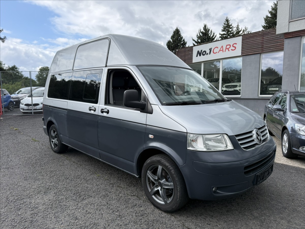 Volkswagen Transporter 2,5 TDI LONG 9 MÍST TAŽNÉ