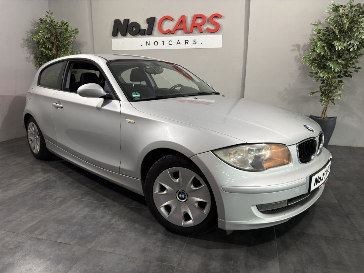 BMW Řada 1 2,0 D 105 kW ZADNÍ ČIDLA