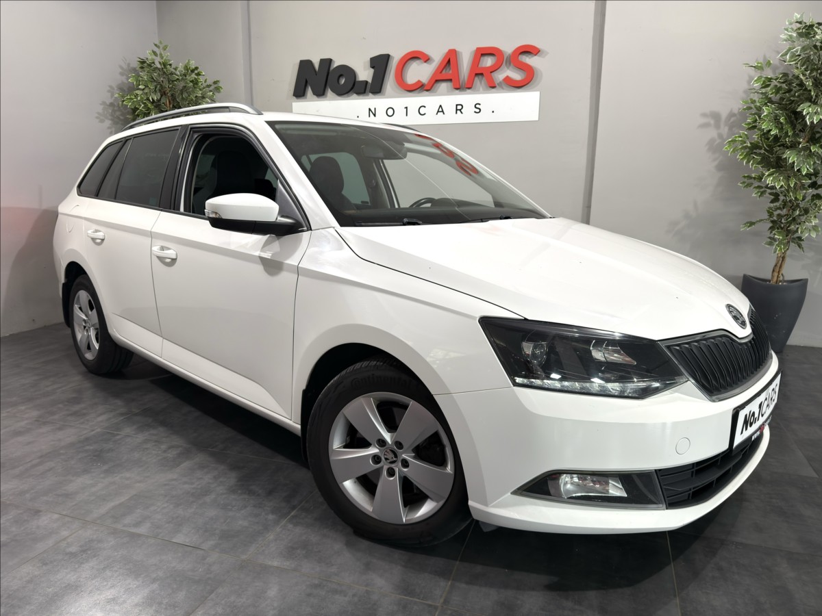 Škoda Fabia 1,2 TSI SPORT VÝHŘEV SEDADEL