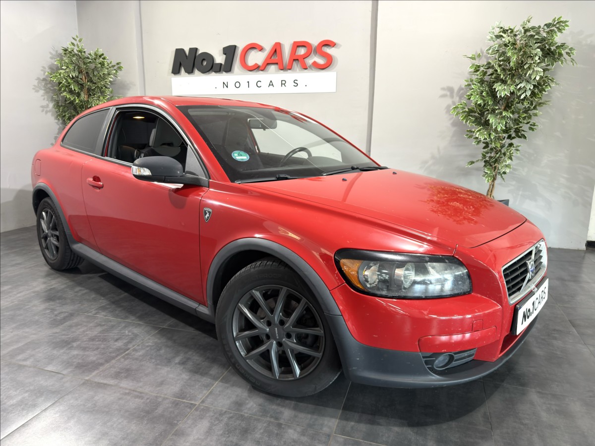 Volvo C30 1,8 i KLIMATIZACE SERVIS ALU