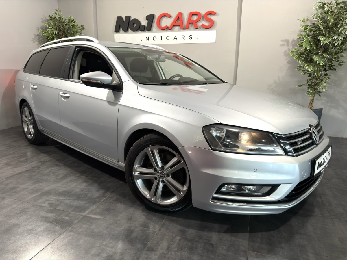 Volkswagen Passat 2,0 TDI DSG R-LINE 130kW NAV