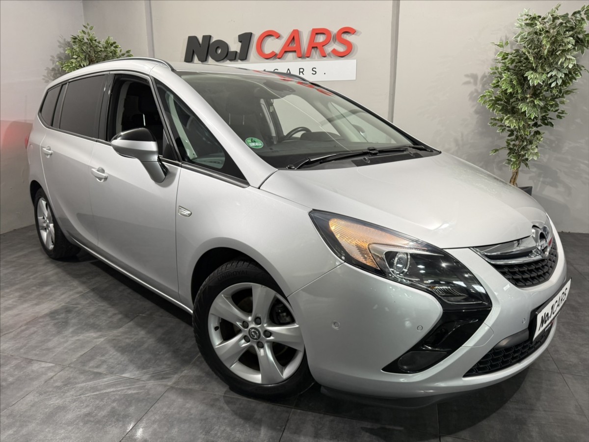 Opel Zafira 1,4 TURBO COSMO VÝHŘEV TZ