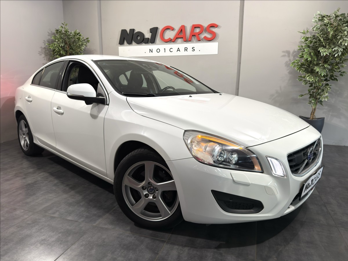 Volvo S60 1,6 T3 SUMMUM XENON BLIS