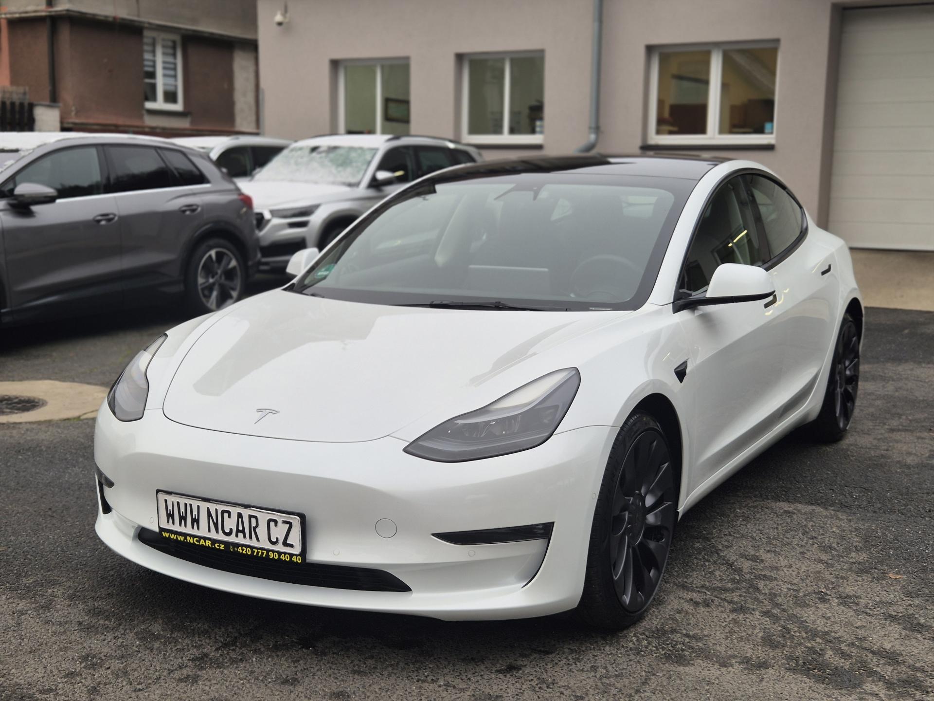 Tesla Model 3 377kw PERFORMANCE