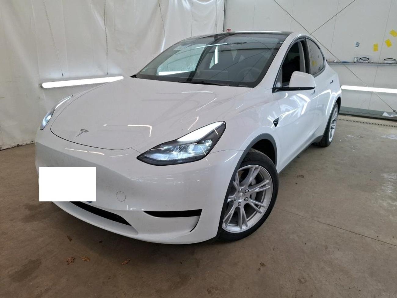 Tesla Model Y RWD 255kw 19ALU